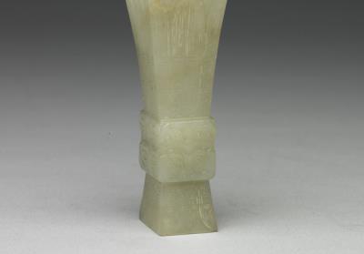 图片[2]-Jade gu-shaped vase with animal-mask pattern, Ming dynasty (1368-1644)-China Archive